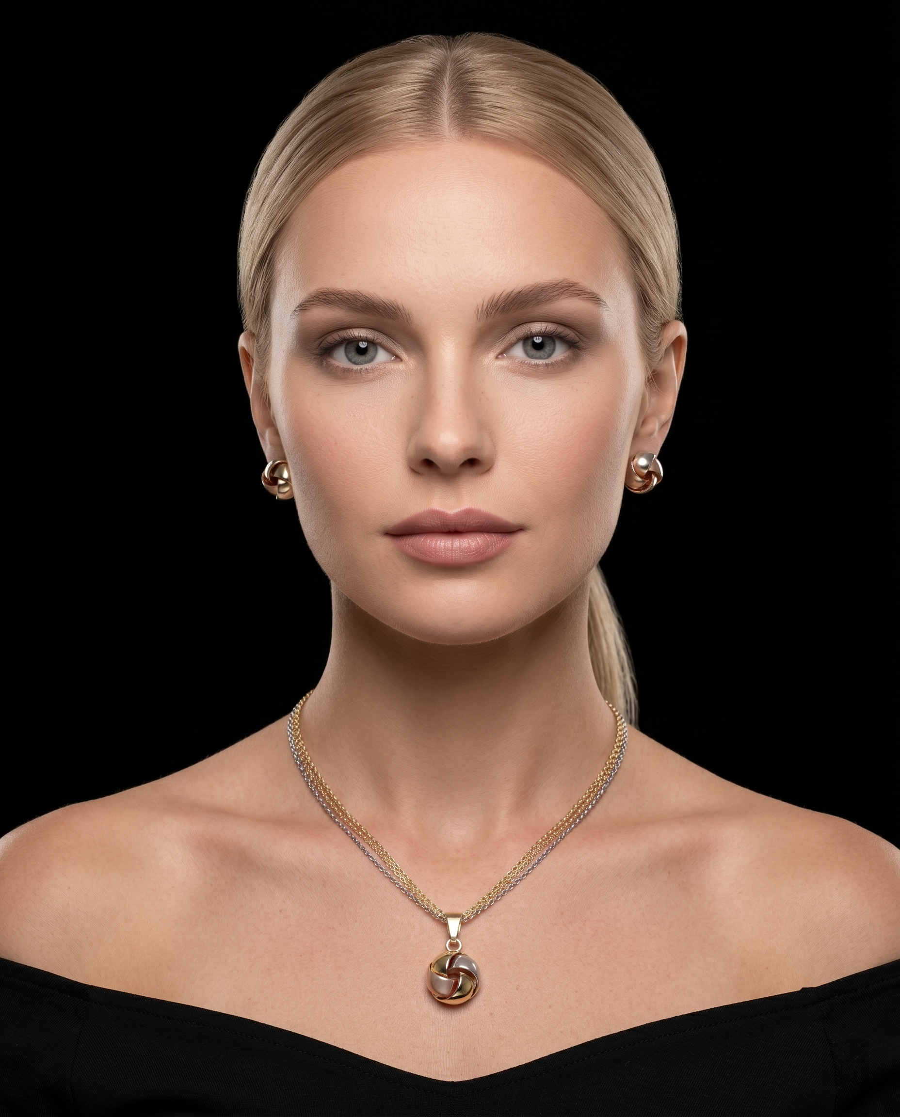 Trinity Knot Dual-Tone Pendant Set