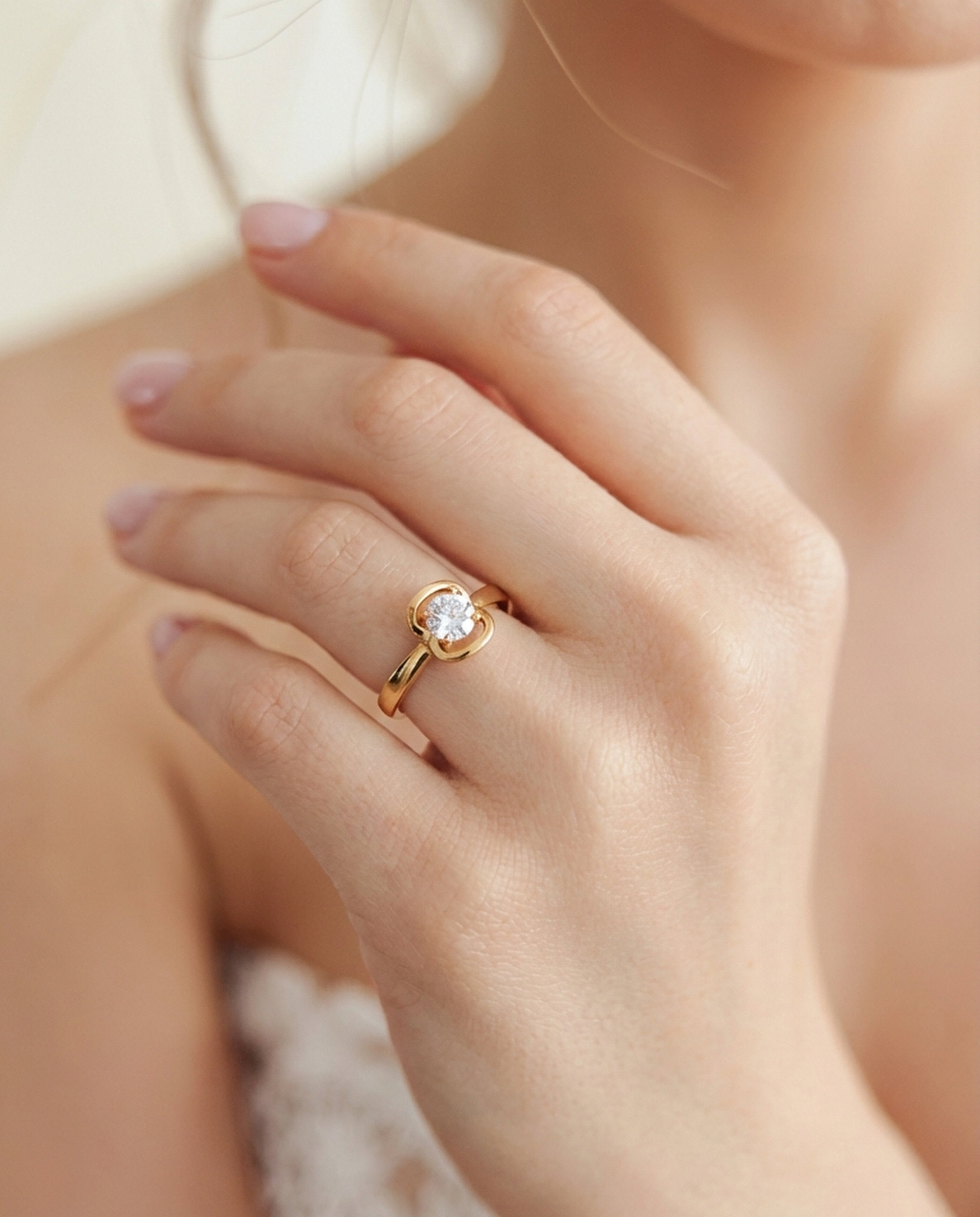 Fleur Halo Gold Diamond Ring